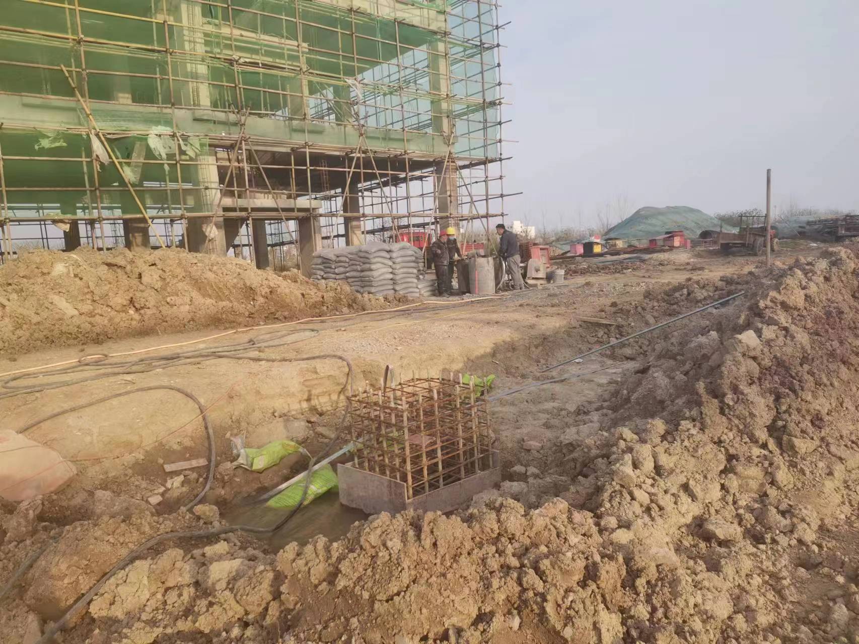 鼎城当桥梁出现裂缝的时候应该及时加固修补